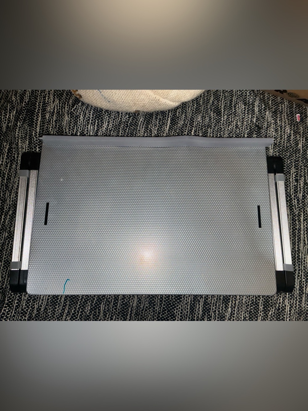 Metal Adjustable Lap Desk Stand